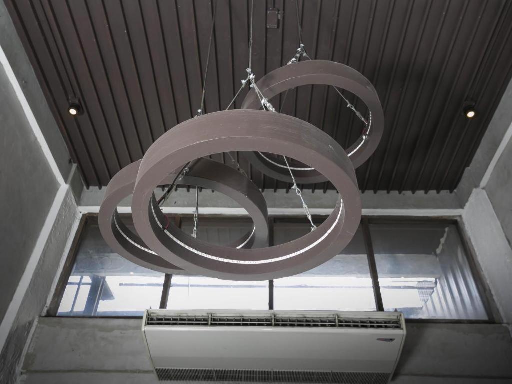 Intown Residence Банкок Екстериор снимка