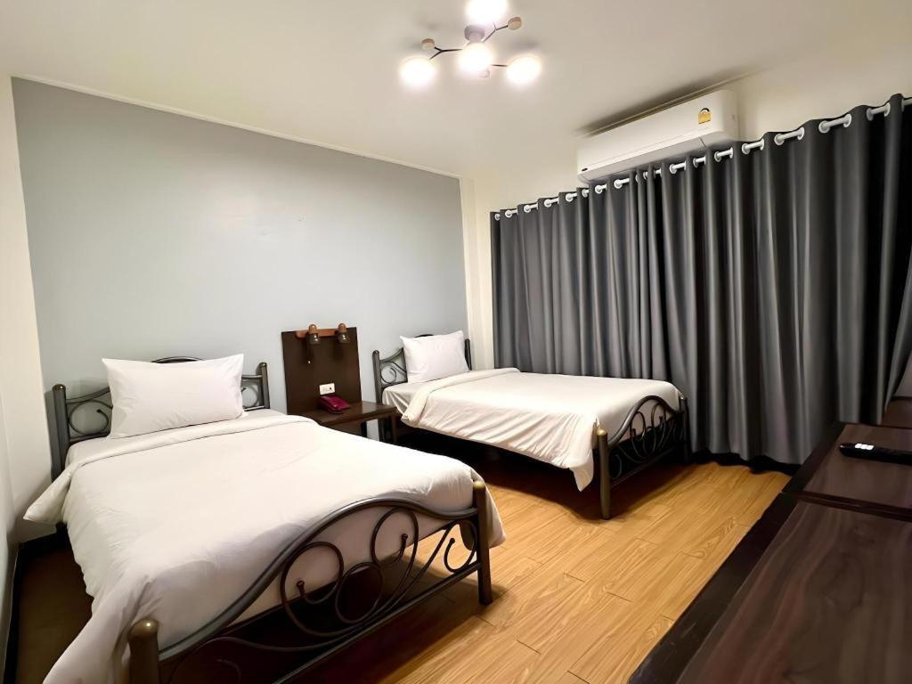Intown Residence Банкок Екстериор снимка