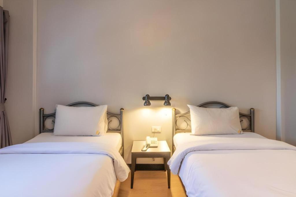 Intown Residence Банкок Екстериор снимка
